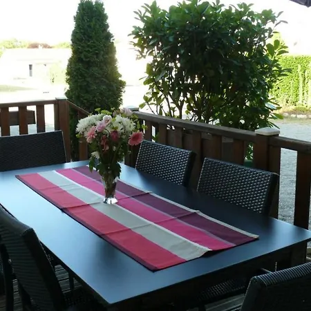 花木酒店 住宿加早餐酒店 雅尔河畔圣万康