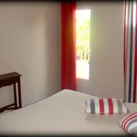 花木酒店 * 雅尔河畔圣万康